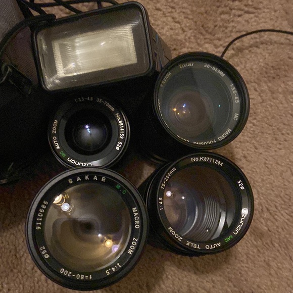 Old camera stuff - Picture 3 of 3